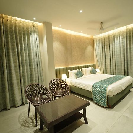 Hotel Laksh Rāipur Eksteriør billede