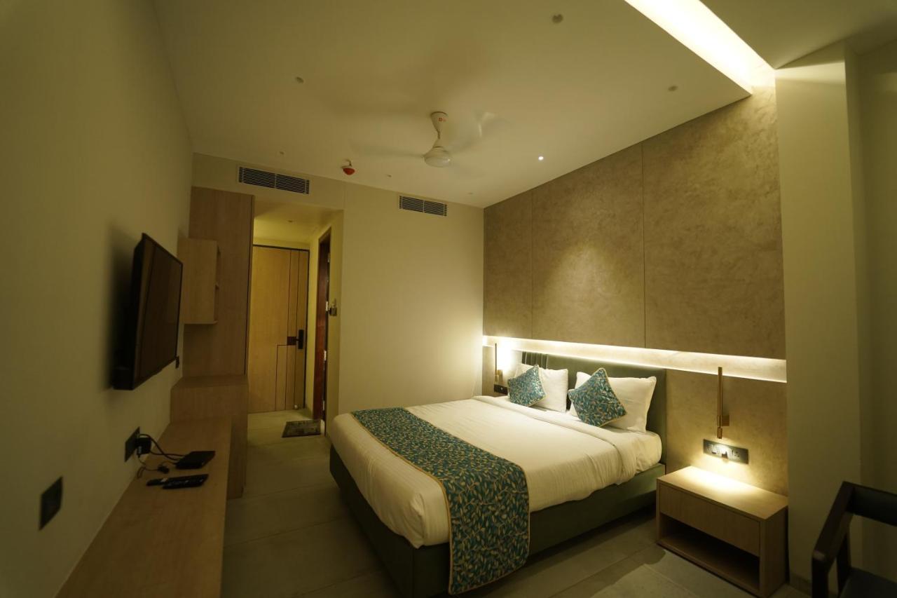 Hotel Laksh Rāipur Eksteriør billede