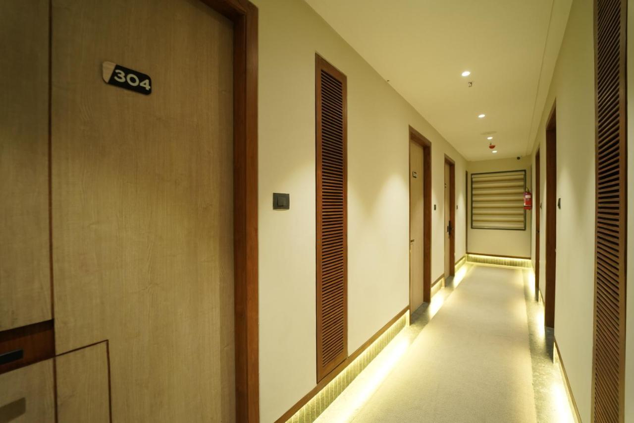 Hotel Laksh Rāipur Eksteriør billede